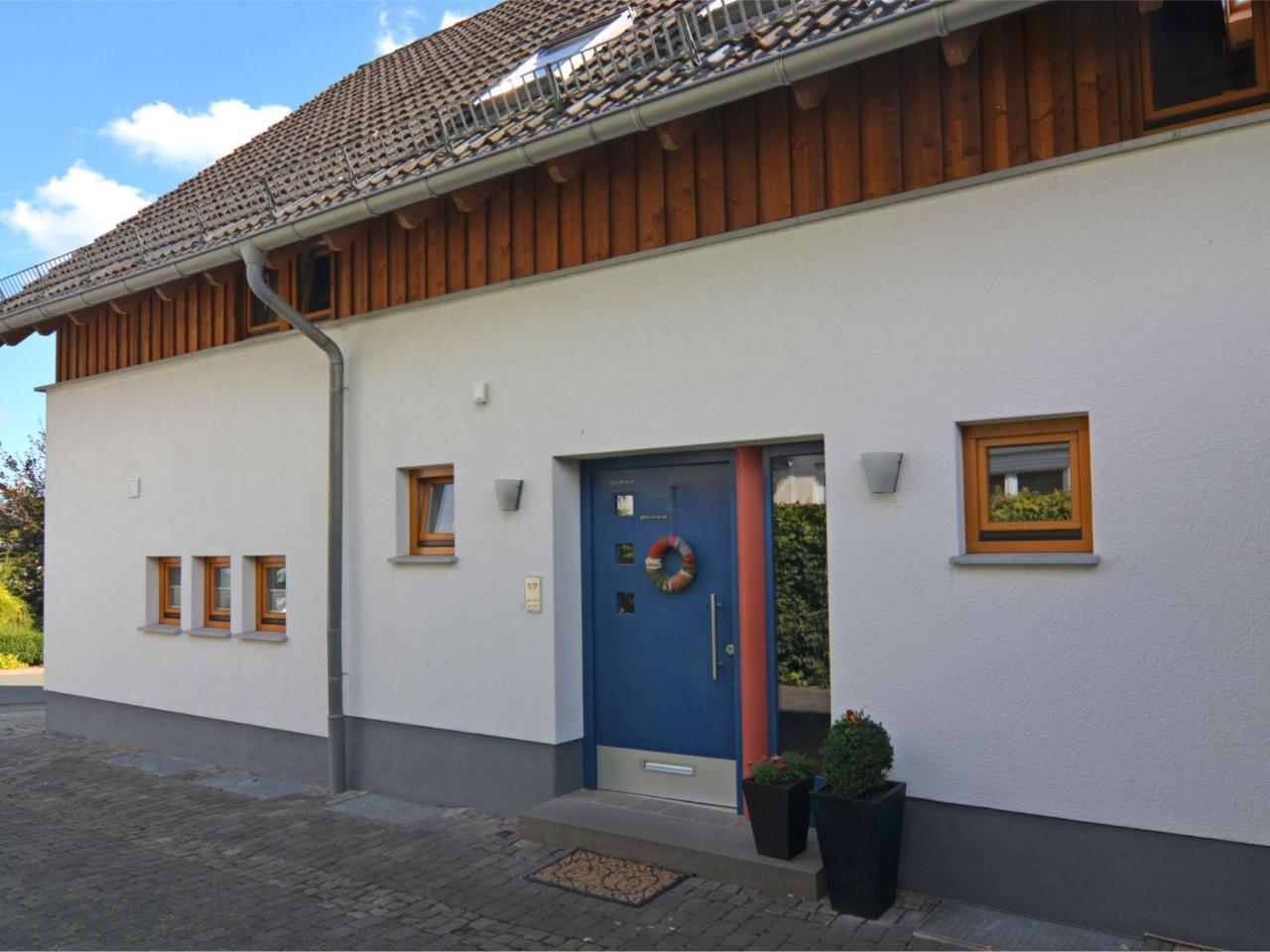 Apartment In Eslohe With Terrace Exterior photo