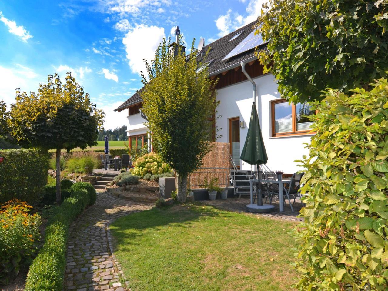 Apartment In Eslohe With Terrace Exterior photo